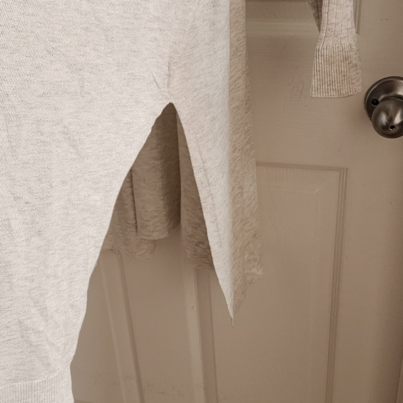 Peyton Primrose Womens Cardigan - Picture 3 of 4